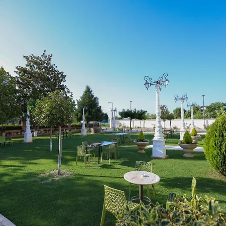 Hotel del amor Familja 3*