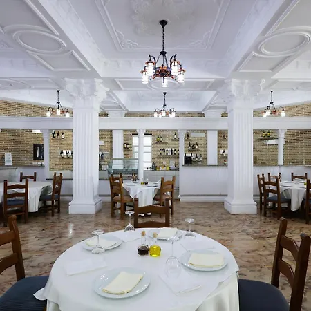 Hotel del amor Familja