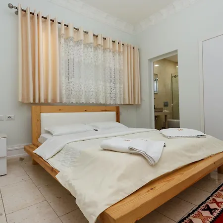 Hotel del amor Familja Dimal