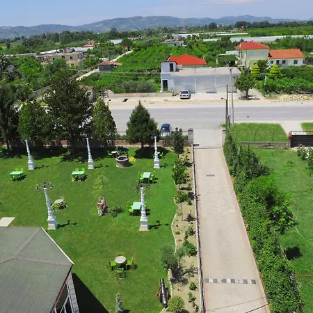 Familja بيت الحب 3*