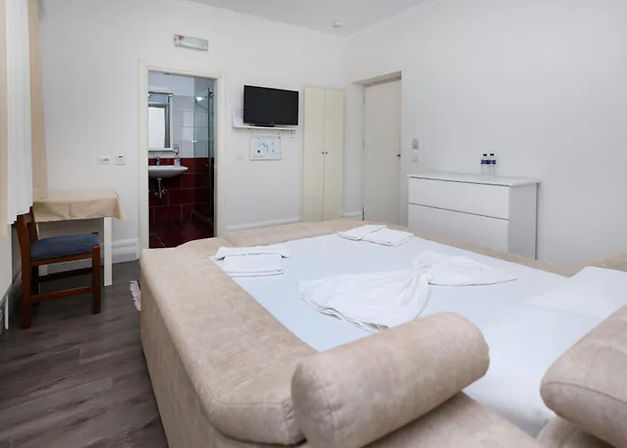Familja Hotel miłości