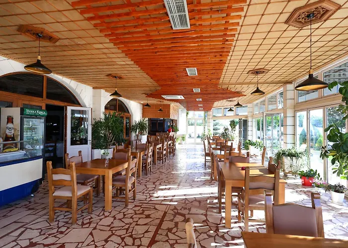 Familja Hotel miłości Dimal