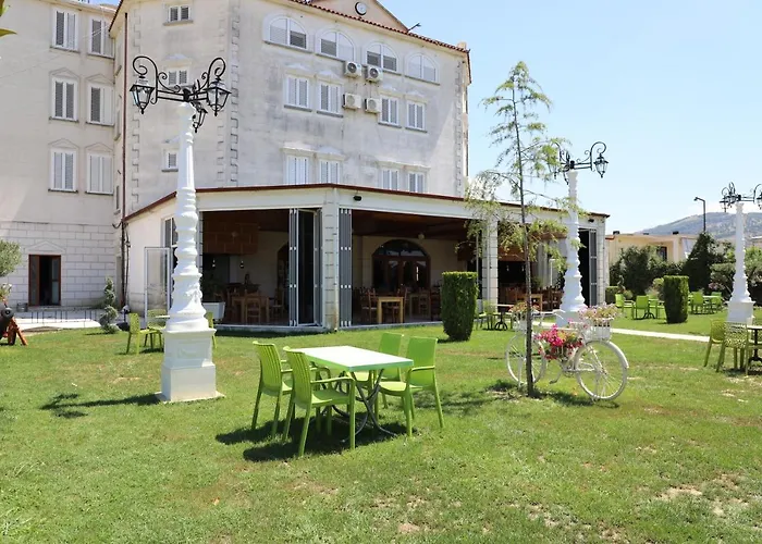 Hotel miłości Familja